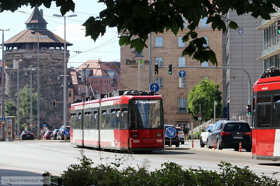 Stra&szlig;enbahn N&uuml;rnberg - 1005
/ Bild: nuernberg1005_bk2506280254.jpg