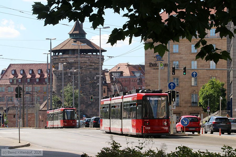 Stra&szlig;enbahn N&uuml;rnberg - 1008
/ Bild: nuernberg1008_bk2506280255.jpg