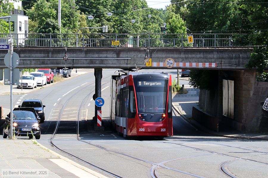 Straßenbahn Nürnberg - 2020
/ Bild: nuernberg2020_bk2506250144.jpg Straßenbahn Nürnberg - 2020
/ Bild: nuernberg2020_bk2506250144.jpg