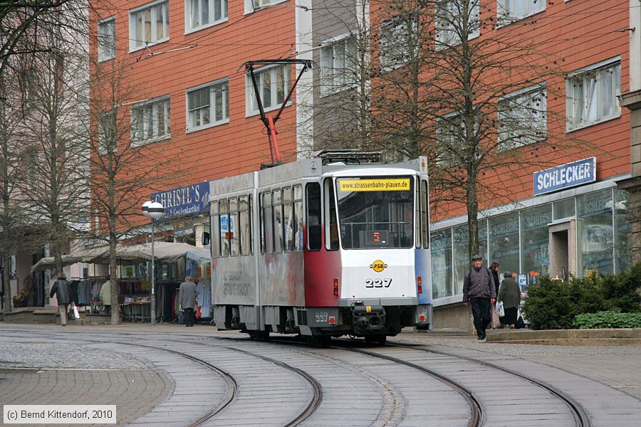 Straßenbahn Plauen - 227
/ Bild: plauen227_bk1004140117.jpg