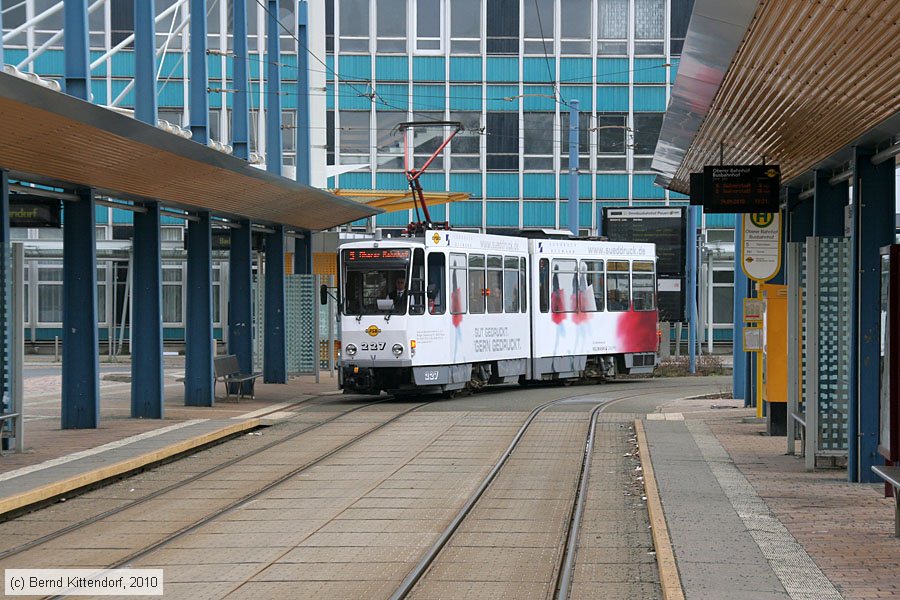 Straßenbahn Plauen - 227
/ Bild: plauen227_bk1004140176.jpg