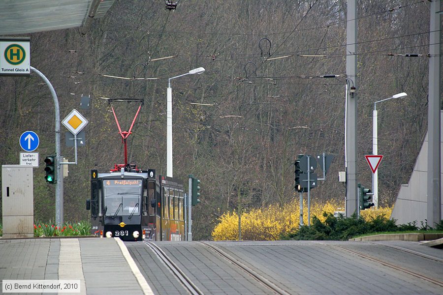 Straßenbahn Plauen - 231
/ Bild: plauen231_bk1004140158.jpg