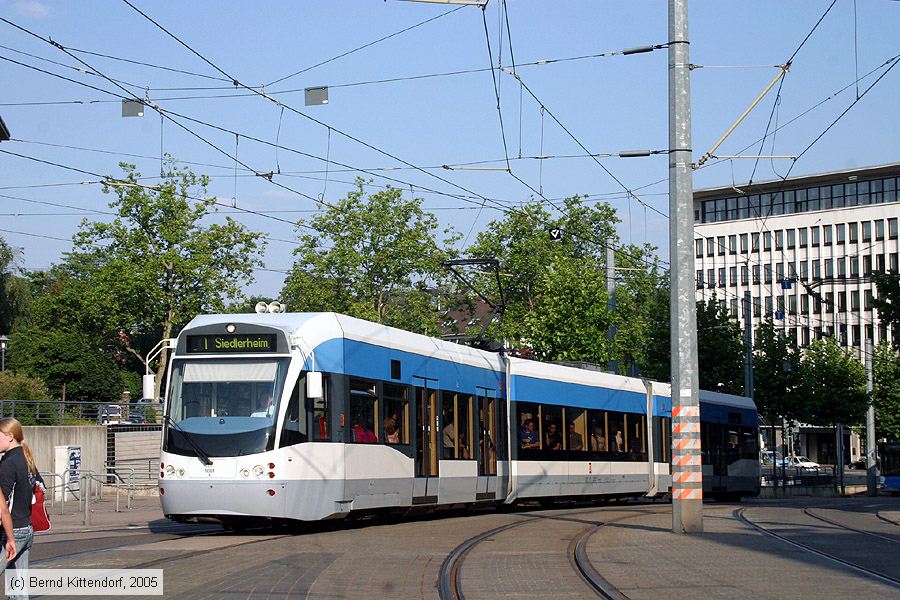 Stadtbahn Saarbrücken - 1001
/ Bild: saarbruecken1001_e0022733.jpg