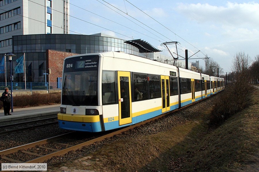 Straßenbahn Schwerin - 824
/ Bild: schwerin824_bk1003190254.jpg