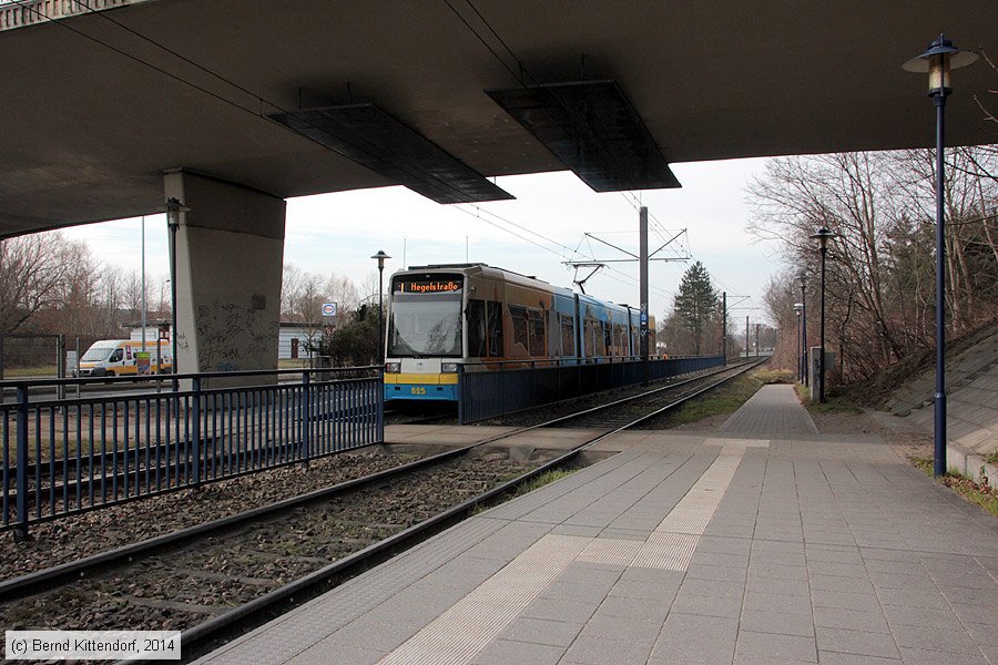 Stra&szlig;enbahn Schwerin - 825
/ Bild: schwerin825_bk1402260118.jpg