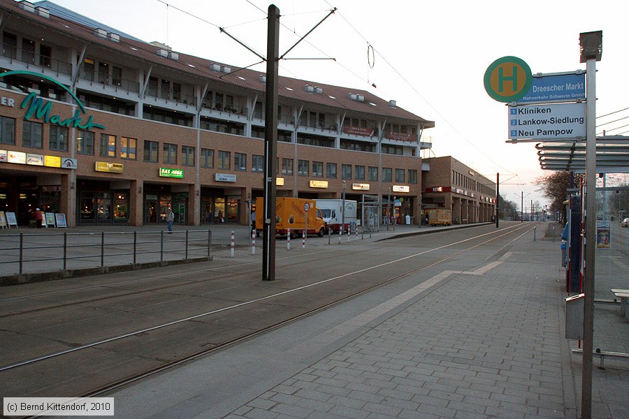Straßenbahn Schwerin - Anlagen
/ Bild: schwerinanlagen_bk1003190381.jpg