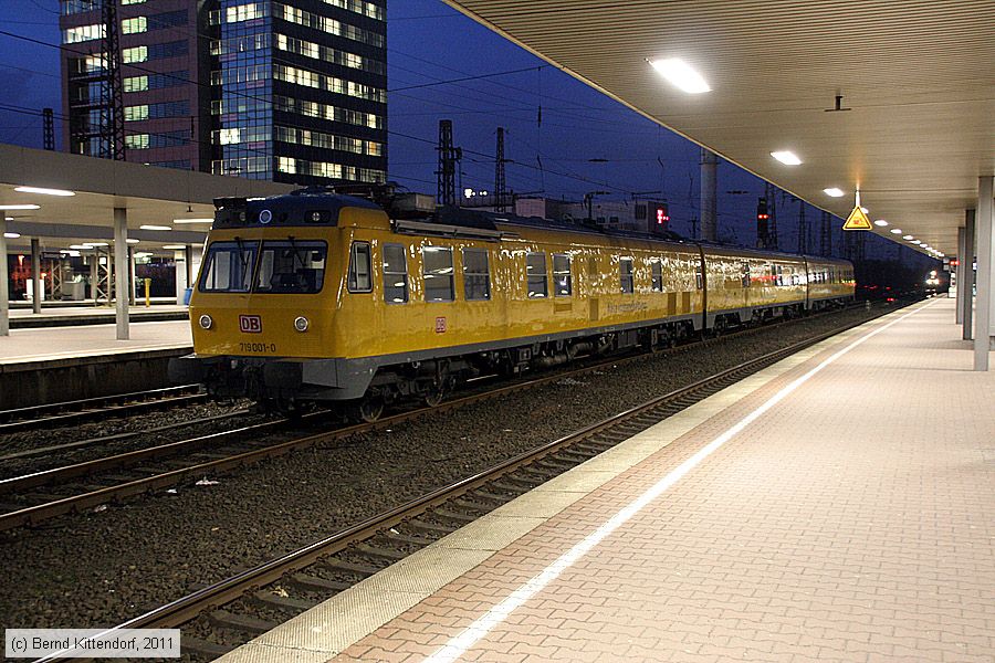 Deutsche Bahn - 719001-0
/ Bild: db7190010_bk1102160456.jpg