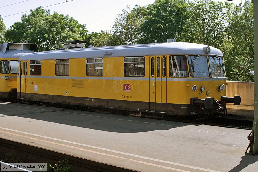 Deutsche Bahn - 725003-8
/ Bild: db7250038_bk0805100023.jpg