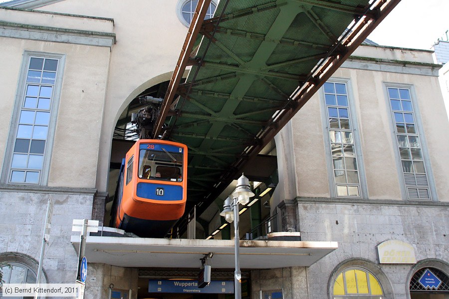 Wuppertaler Schwebebahn - 28
/ Bild: wuppertal28_bk1102160101.jpg