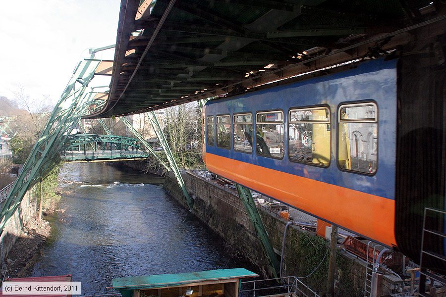 Wuppertaler Schwebebahn - 21
/ Bild: wuppertal21_bk1102160244.jpg