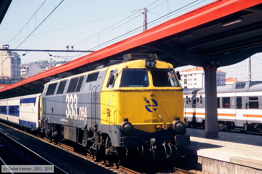 RENFE - 333064-4
/ Bild: renfe3330644_dk136508.jpg