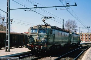 Bild: renfe2761260_dk059207.jpg - anklicken zum Vergr&ouml;&szlig;ern