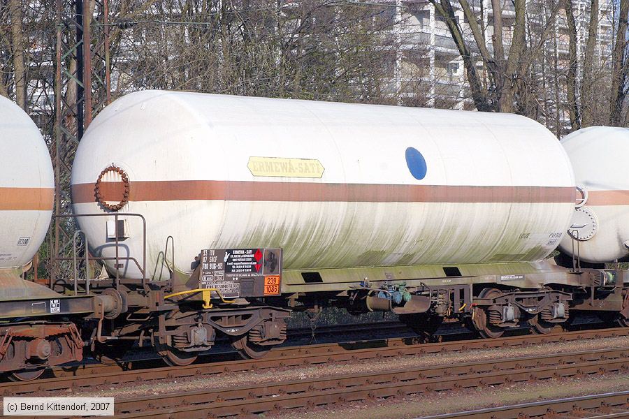 SNCF - 33877809116-9p
/ Bild: sncf338778091169p_bk0703260022.jpg