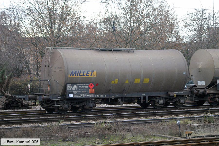 SNCF - 33877868703-2p
/ Bild: sncf338778687032p_e0025075.jpg