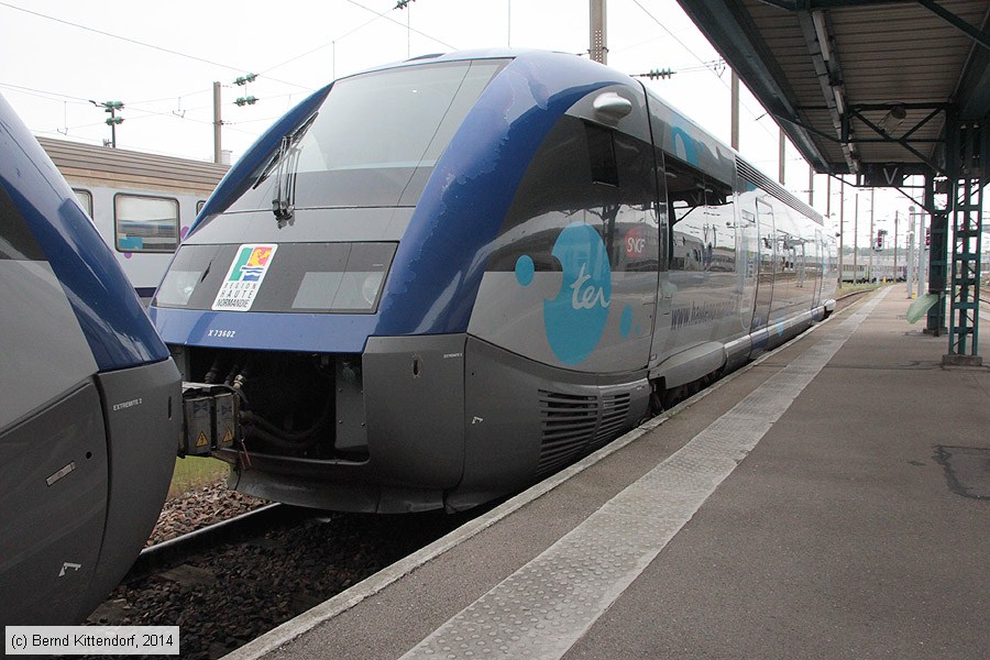 SNCF - X73602
/ Bild: sncfx73602_bk1405080034.jpg