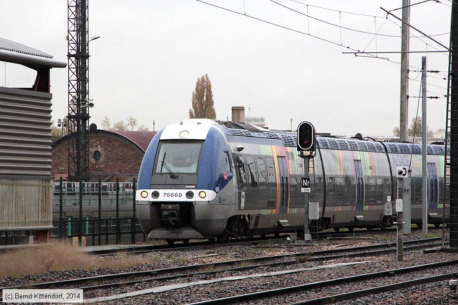 SNCF - X76660
/ Bild: sncfx76660_bk1411050122.jpg