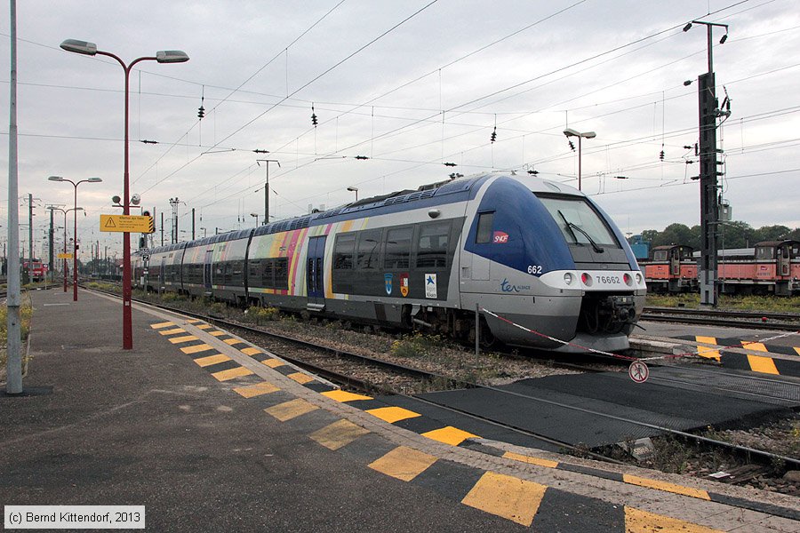 SNCF - X76662
/ Bild: sncfx76662_bk1310040069.jpg