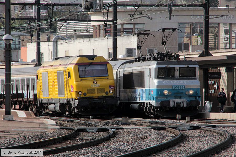 SNCF - 75097
/ Bild: sncf75097_bk1404010497.jpg