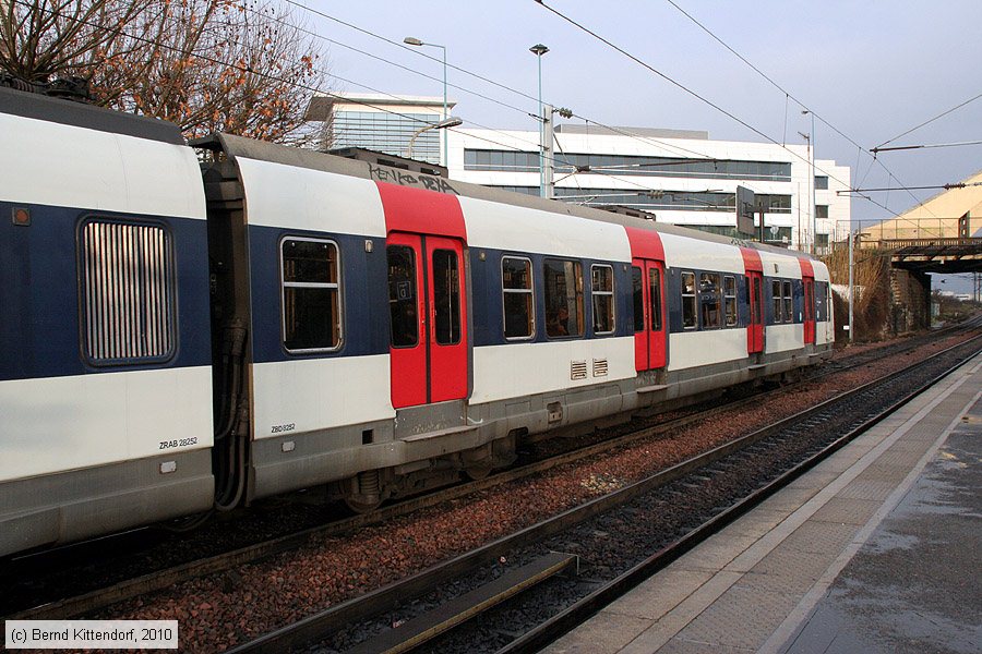 Paris RER B - 8252
/ Bild: parisrer8252_bk1001200241.jpg