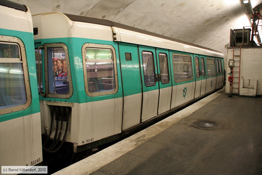 Metro Paris - M.30247 (MF 77)
/ Bild: parismetrom30247_bk1001210042.jpg