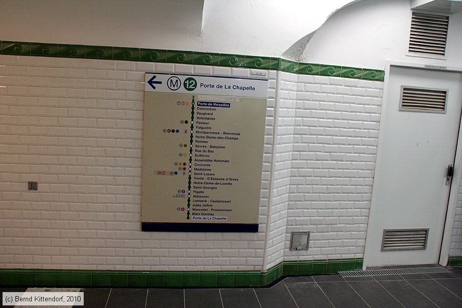 Metro Paris - Anlagen
/ Bild: parismetroanlagen_bk1001200081.jpg