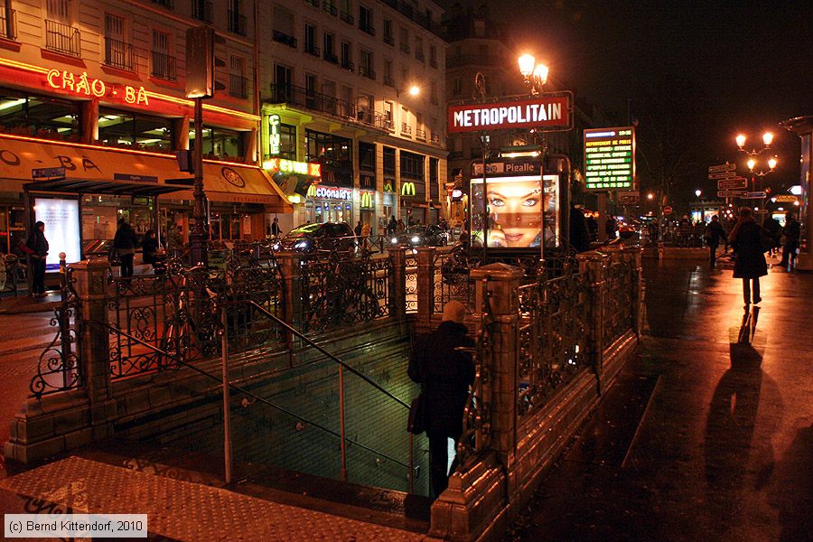 Metro Paris - Anlagen
/ Bild: parismetroanlagen_bk1001200354.jpg