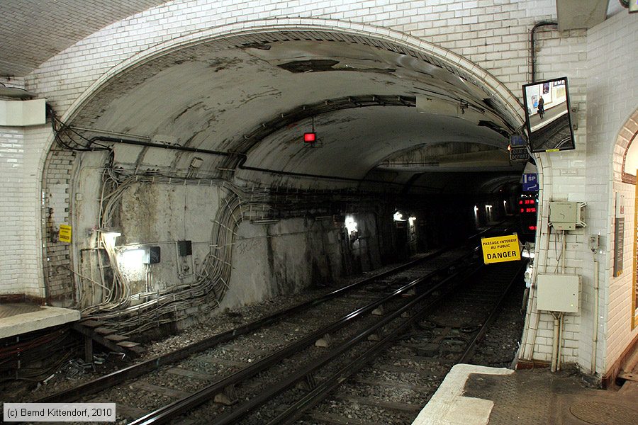 Metro Paris - Anlagen
/ Bild: parismetroanlagen_bk1001210065.jpg