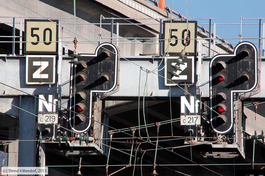 Gares SNCF - Nice Ville
/ Bild: bfniceville_bk1312100167.jpg Gares SNCF - Nice Ville
/ Bild: bfniceville_bk1312100167.jpg