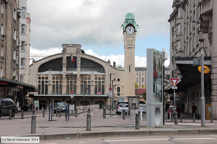 Gares SNCF - Rouen Rive-Droite
/ Bild: bfrouenrd_bk1405110068.jpg