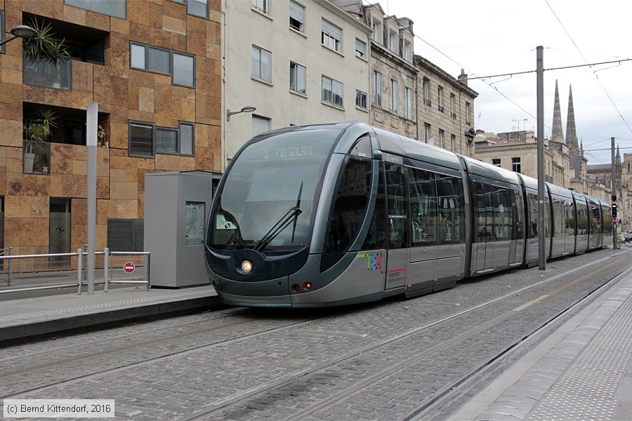 Straßenbahn Bordeaux - 2214
/ Bild: bordeaux2214_bk1610230200.jpg