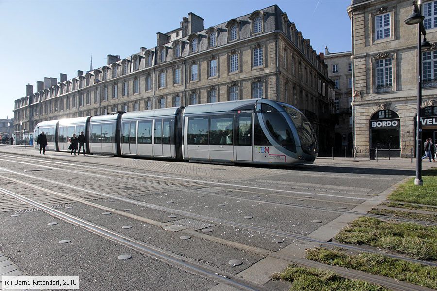 Stra&szlig;enbahn Bordeaux - 2244
/ Bild: bordeaux2244_bk1610210031.jpg