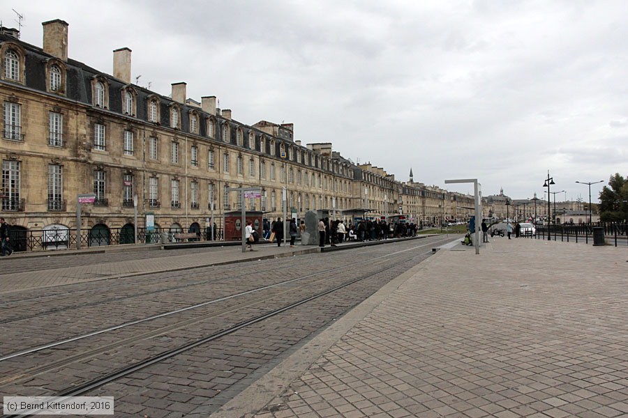Straßenbahn Bordeaux - Anlagen
/ Bild: bordeauxanlagen_bk1610230013.jpg