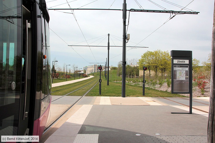 Straßenbahn Dijon - Anlagen
/ Bild: dijonanlagen_bk1404020221.jpg