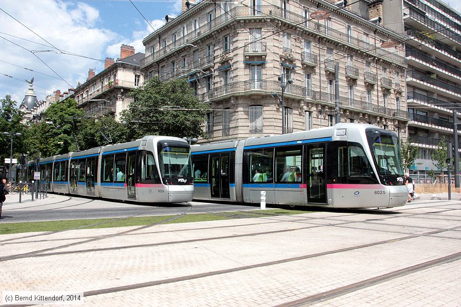 Straßenbahn Grenoble - 6025
/ Bild: grenoble6025_bk1406280146.jpg