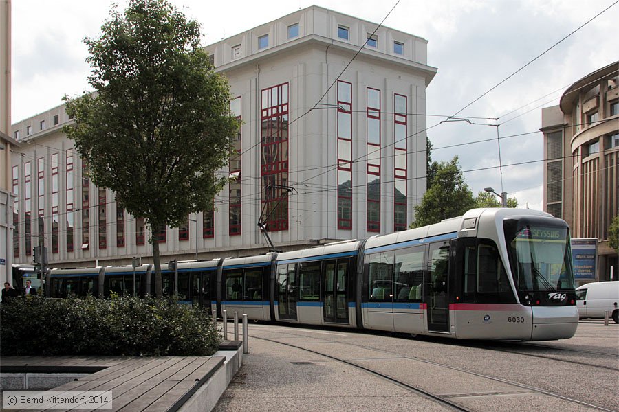 Straßenbahn Grenoble - 6030
/ Bild: grenoble6030_bk1404260289.jpg