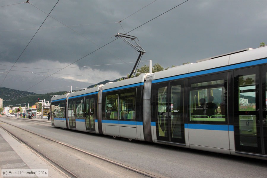 Straßenbahn Grenoble - 6030
/ Bild: grenoble6030_bk1404260470.jpg