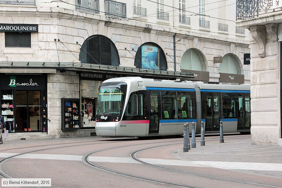 Stra&szlig;enbahn Grenoble - 6042
/ Bild: grenoble6042_bk1504280120.jpg