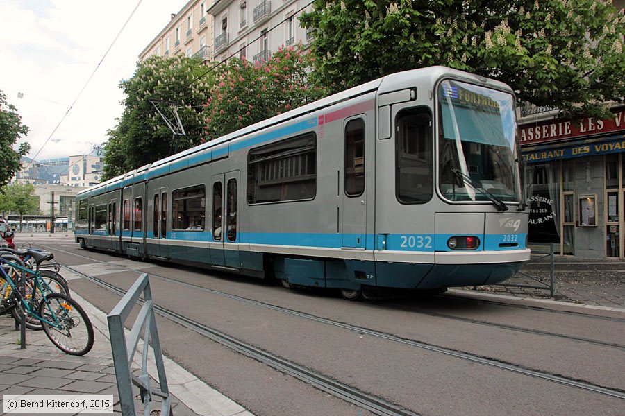 Straßenbahn Grenoble - 2032
/ Bild: grenoble2032_bk1504270050.jpg
