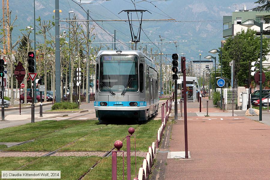 Straßenbahn Grenoble - 2038
/ Bild: grenoble2038_cw1404260021.jpg