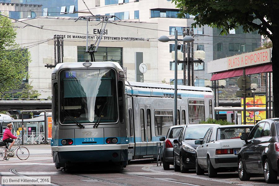 Straßenbahn Grenoble - 2045
/ Bild: grenoble2045_bk1504270046.jpg