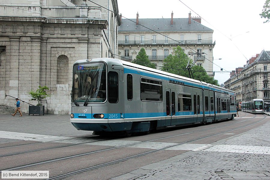 Straßenbahn Grenoble - 2045
/ Bild: grenoble2045_bk1504280123.jpg