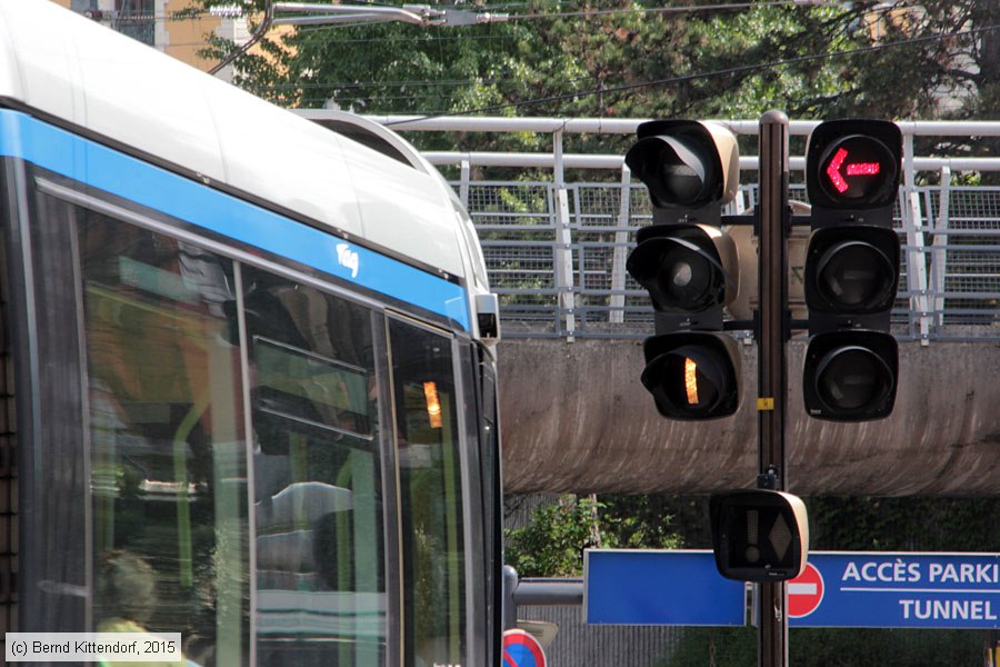 Stra&szlig;enbahn Grenoble - Anlagen
/ Bild: grenobleanlagen_bk1504290047.jpg