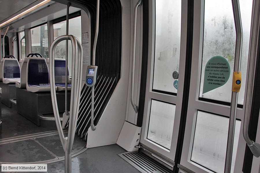 Straßenbahn Le Havre - 021 - Innenansicht
/ Bild: lehavre021_bk1405080182.jpg