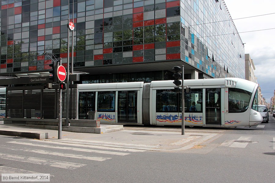 Straßenbahn Lyon - 0802
/ Bild: lyon0802_bk1404270233.jpg