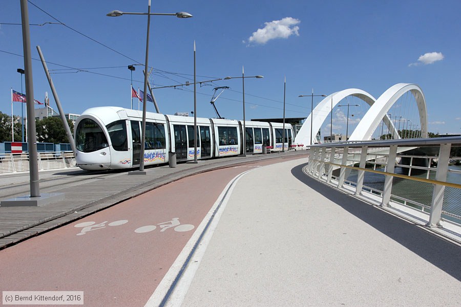 Straßenbahn Lyon - 0802
/ Bild: lyon0802_bk1608010128.jpg