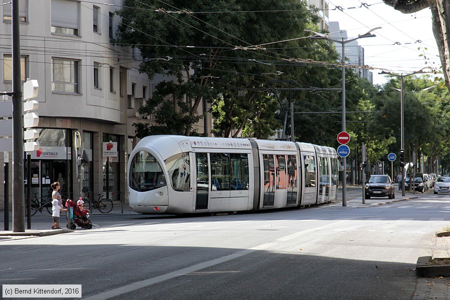 Straßenbahn Lyon - 0862
/ Bild: lyon0862_bk1608020036.jpg