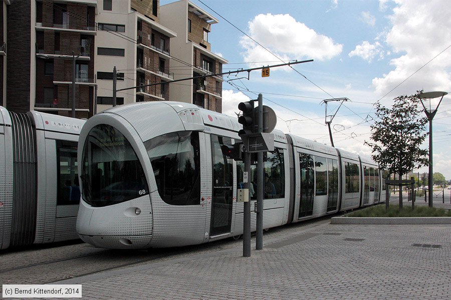 Straßenbahn Lyon - 0868
/ Bild: lyon0868_bk1404290188.jpg