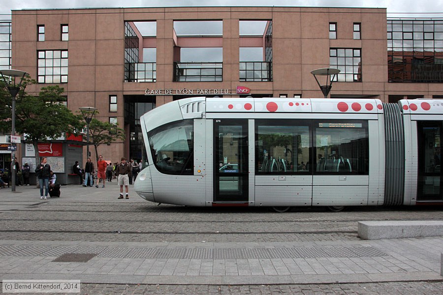 Straßenbahn Lyon - 876
/ Bild: lyon0876_bk1404270338.jpg
