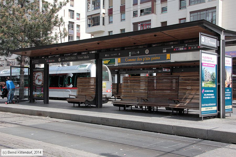 Straßenbahn Lyon - Anlagen
/ Bild: lyonanlagen_bk1404270219.jpg