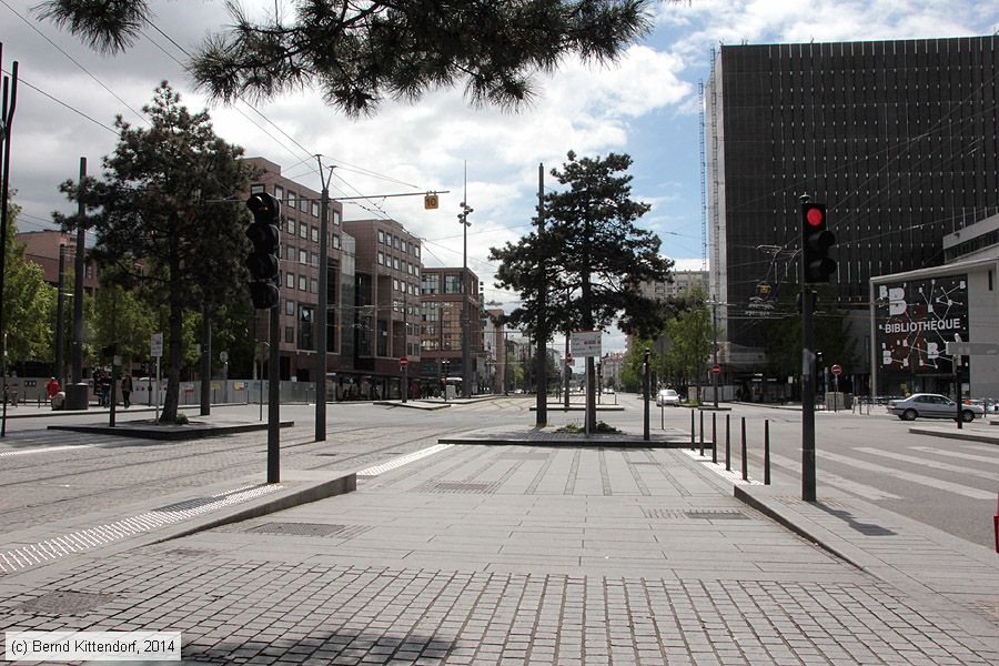 Straßenbahn Lyon - Anlagen
/ Bild: lyonanlagen_bk1404270220.jpg